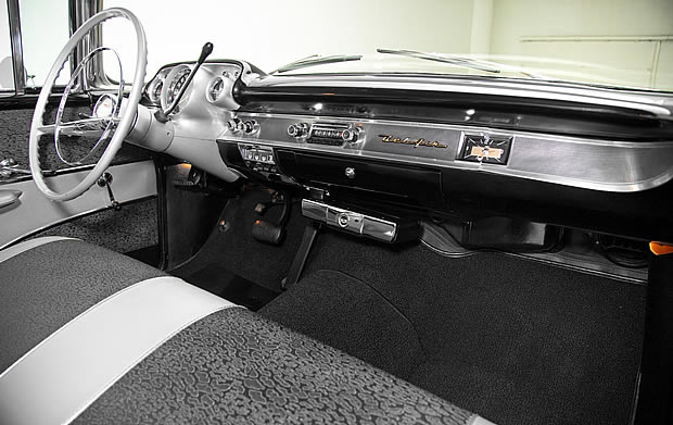 1957 Chevrolet Bel Air Nomad Onyx Black 283 V8